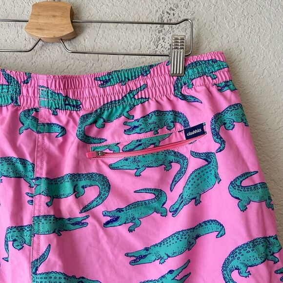 NWOT CHUBBIES The Glades 5.5" Pink Alligator Swim Trunks - Picture 6 of 10